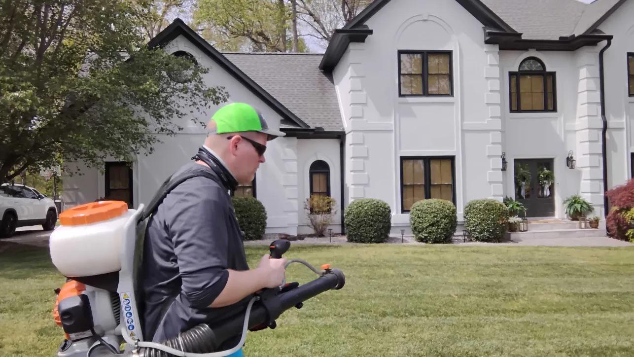 What Pest Season Actually Looks Like in Blue Ash and Deer Park