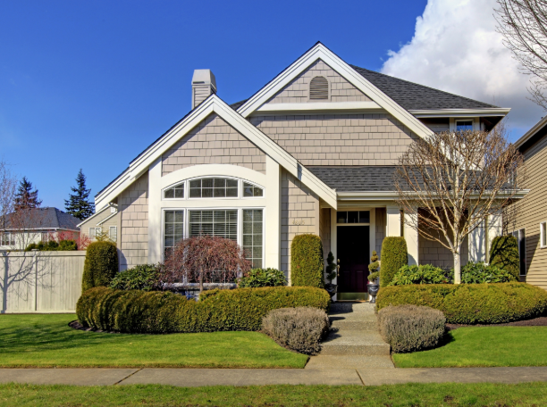 How To Prep Your Outdoor Living Spaces For Pest Season