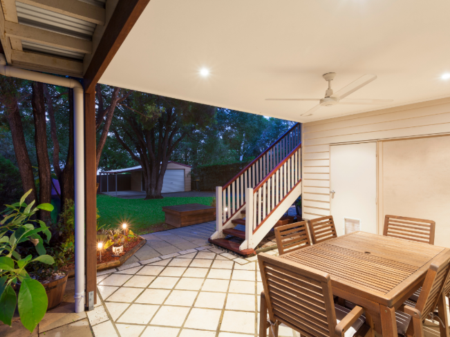 How to Enjoy Your Yard Without Mosquitoes