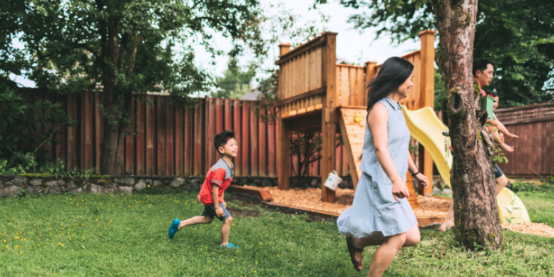 Why Darien Families Are Spending Less Time Outside Because of Mosquitoes