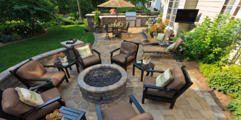 How to Enjoy Evening Patio Time Without Constant Mosquito Bites