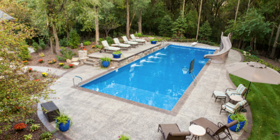 Tips to Protect Your Patio and Pool Area from Biting Insects