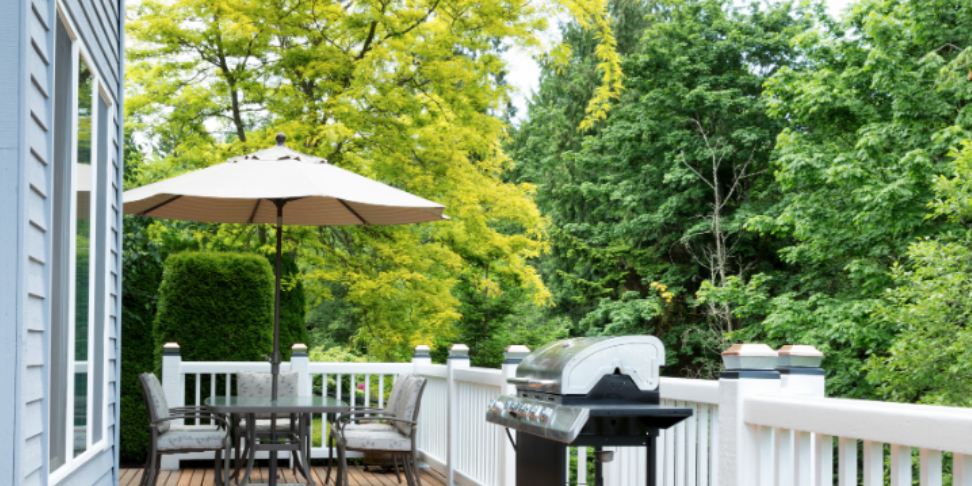 Managing Fall Outdoor Pests in Wooded Locust Grove Yards